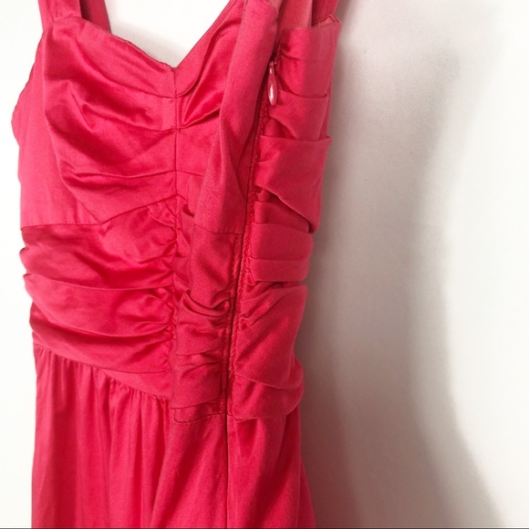 Apron style, sleeveless fuchsia dress by Express - Picture 4 of 8